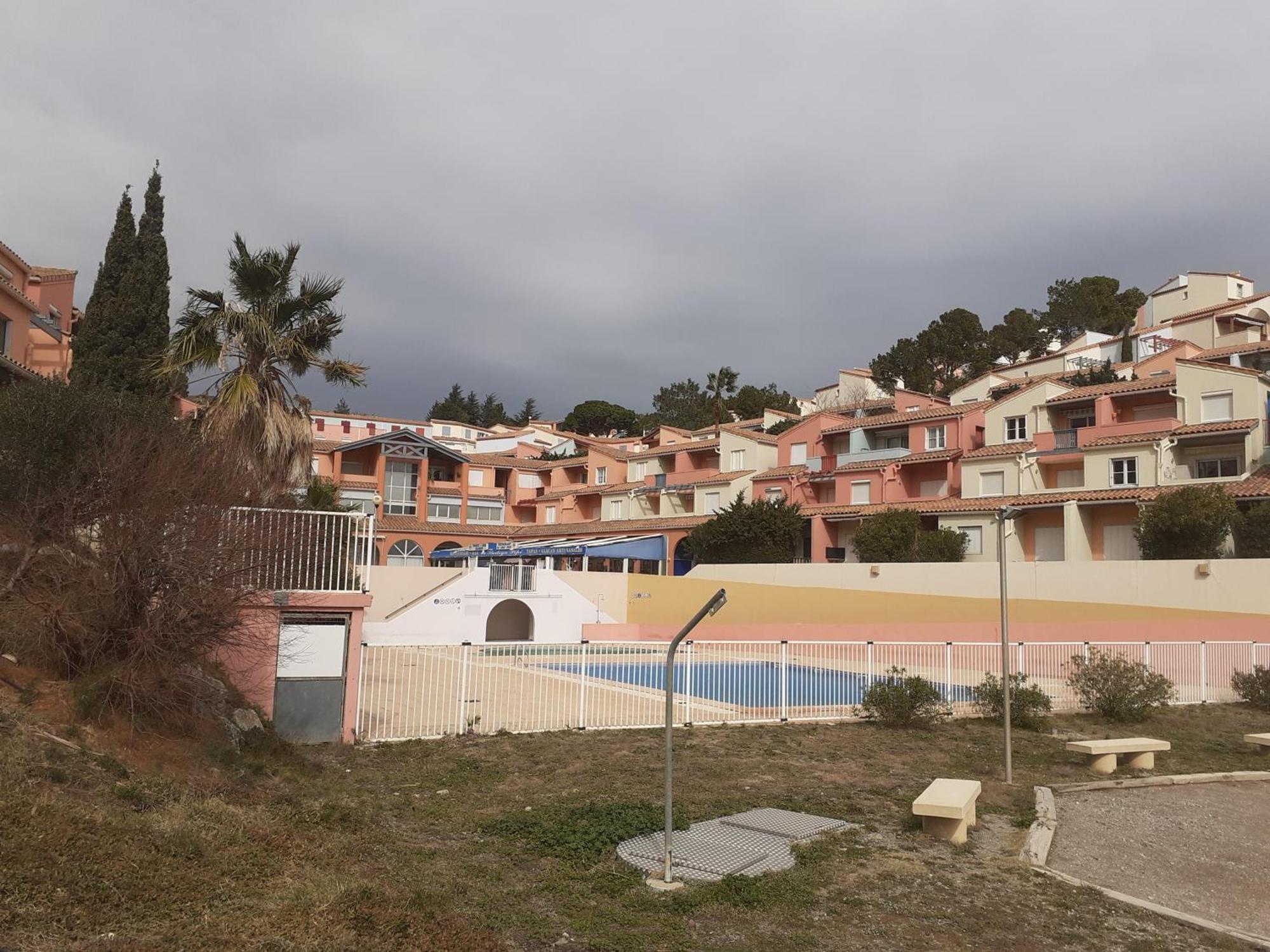 Bel Appartement Bord De Mer Cerbere Exterior photo